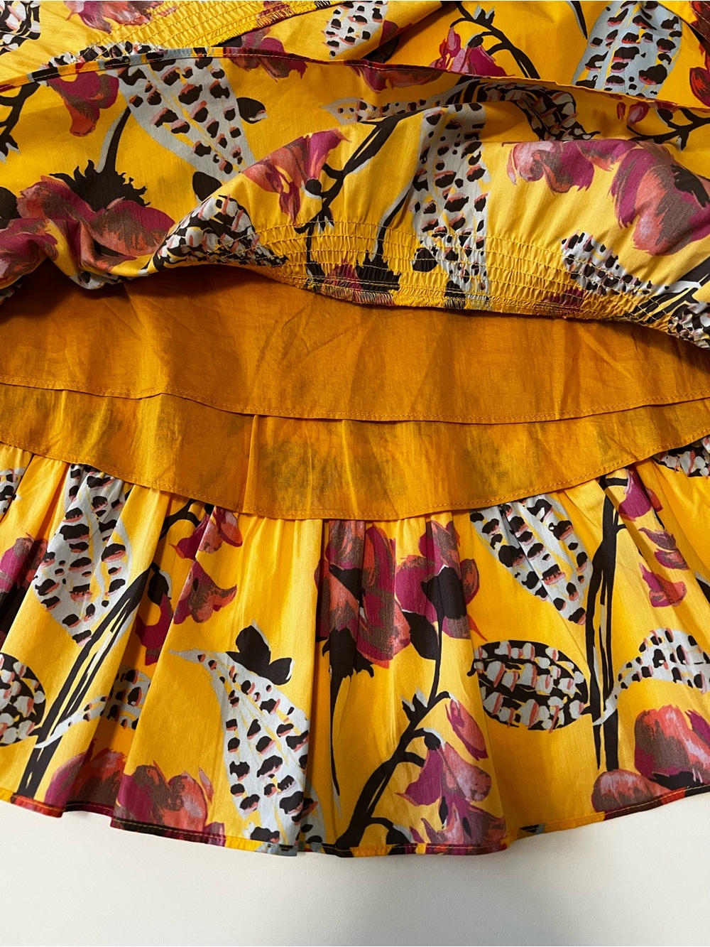 A.L.C. Hampton Yellow Floral Print Poplin Wrap Mini Skirt Sz 0 - Picture 7 of 12